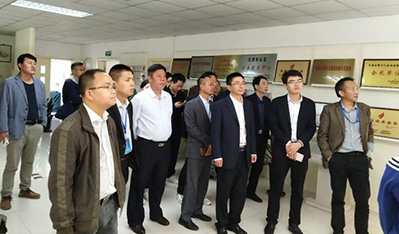 Trainees of Agriculture going out Policy and Law training course visit Tianlong Company