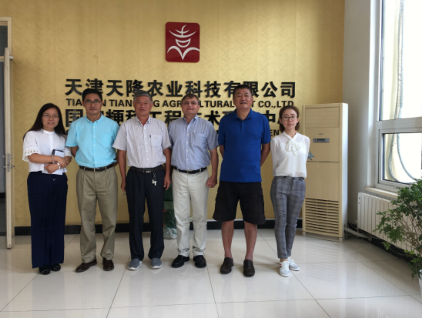 American RICETEC representative visits Tianjin Tianlong Agricultural Technology Co., Ltd.