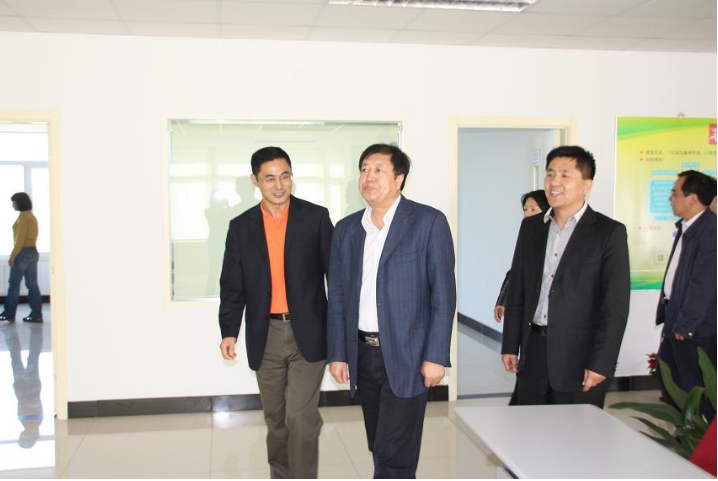 Guo Zhiwei, Deputy Director of the Village Department of the Ministry of Science and Technology, visited our unit for research and guidance.